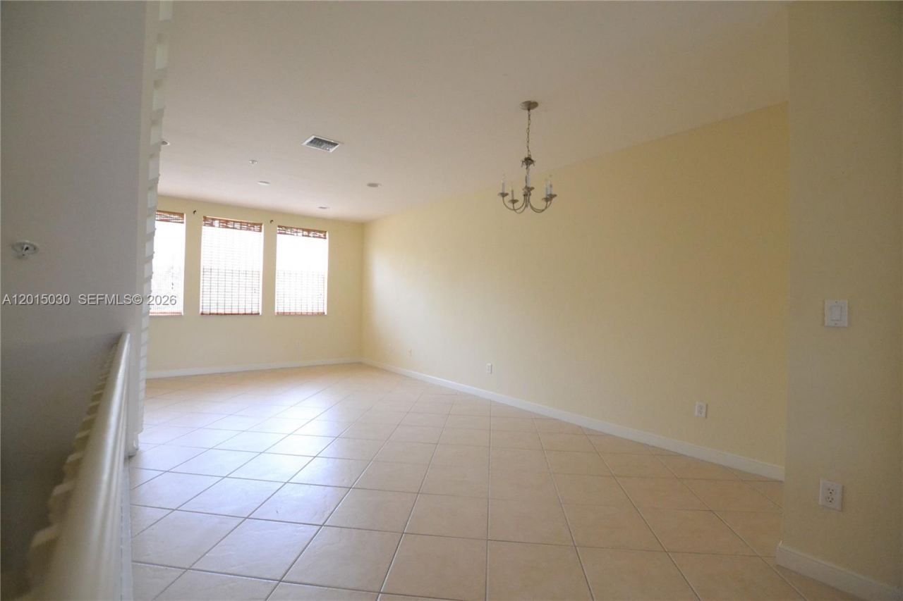690 Amador Ln , Unit 2, West Palm Beach, FL 33401 Photo
