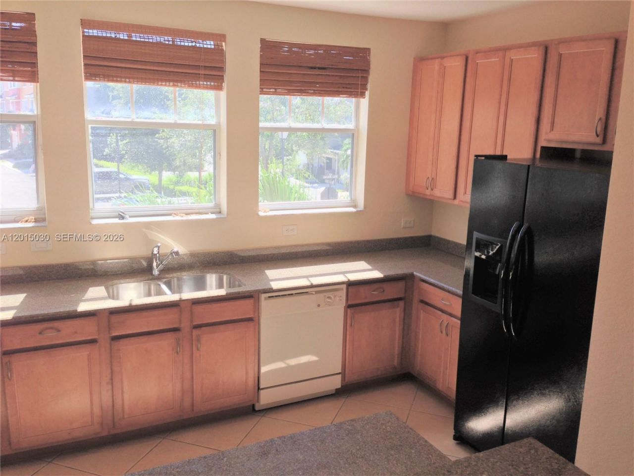 690 Amador Ln , Unit 2, West Palm Beach, FL 33401 Photo