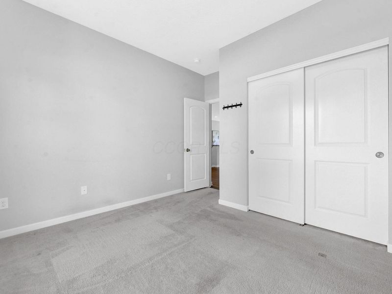 2989 Wolfbirch Drive, Columbus, OH 43231 Photo 25
