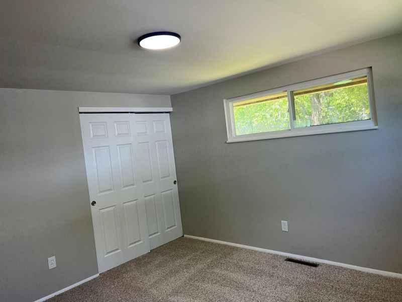 1663 Haft Drive , Reynoldsburg, OH 43068 Photo 8