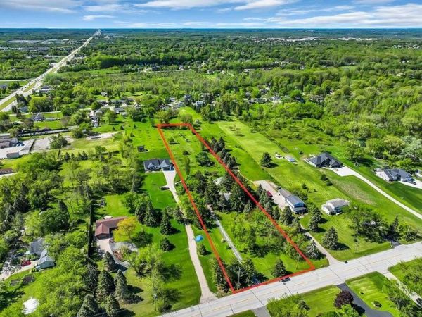 2901 Forest Avenue, Franklin, WI 53132