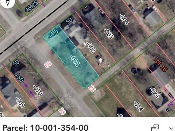 302 E Elm Street , Gillespie, IL 62033