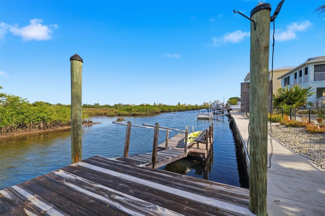 13231 Starfish Drive , Hudson, FL 34667 Photo