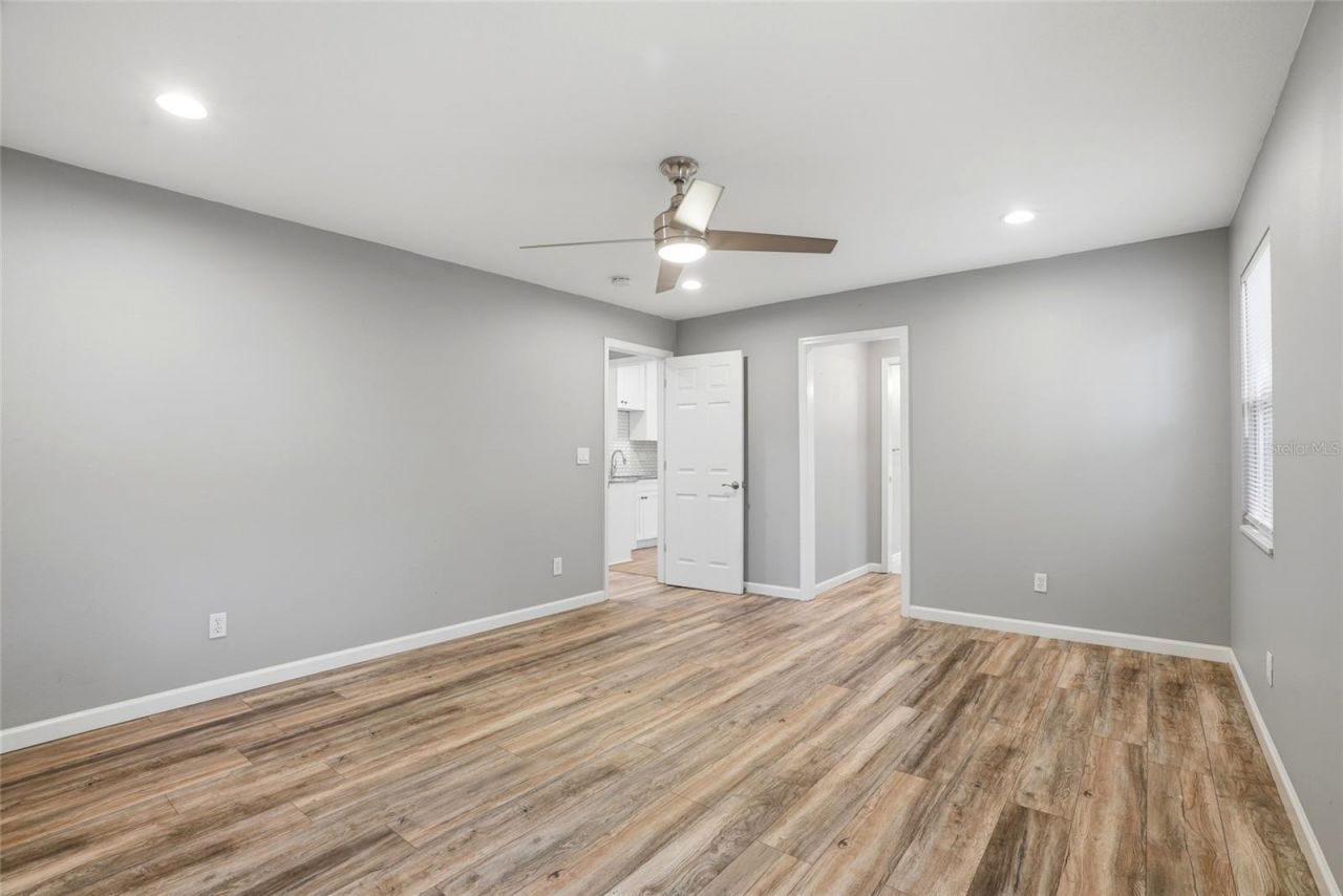 5127 4th Avenue S, Saint Petersburg, FL 33707 Photo