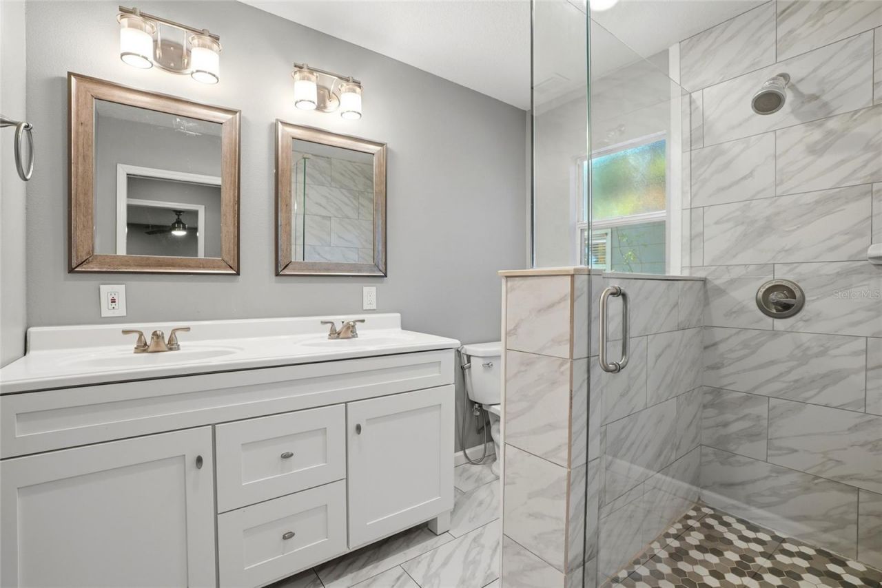5127 4th Avenue S, Saint Petersburg, FL 33707 Photo