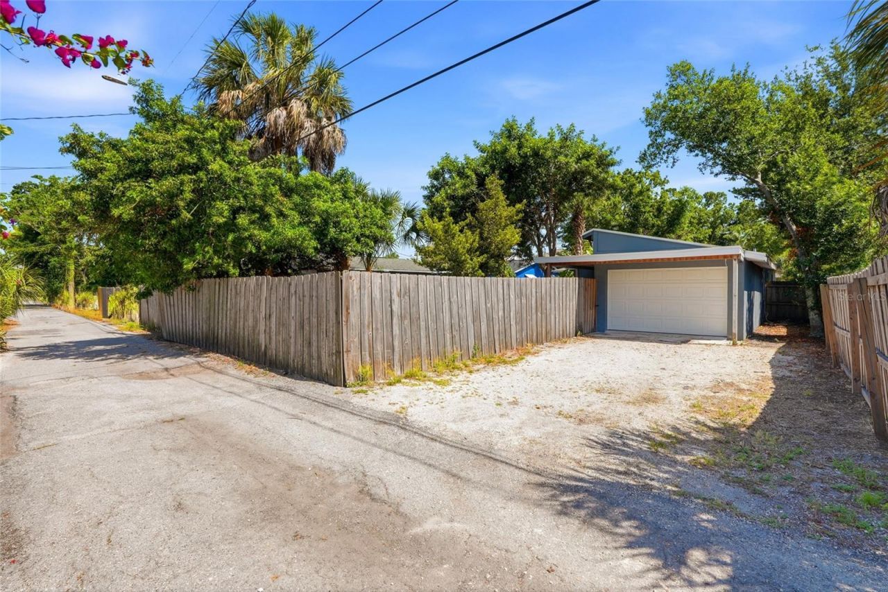 5127 4th Avenue S, Saint Petersburg, FL 33707 Photo