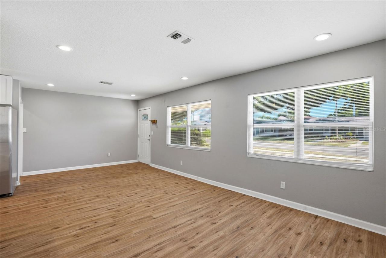 5127 4th Avenue S, Saint Petersburg, FL 33707 Photo