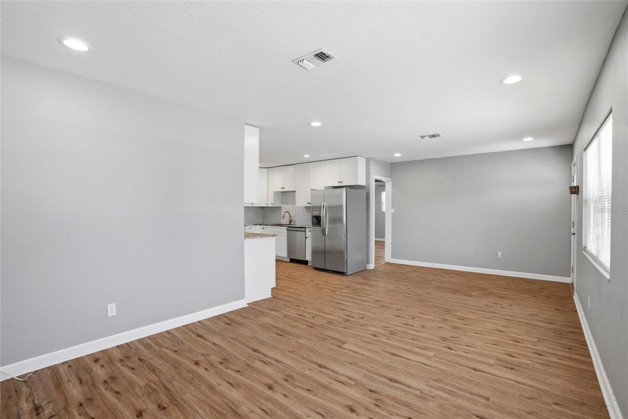 5127 4th Avenue S, Saint Petersburg, FL 33707 Photo