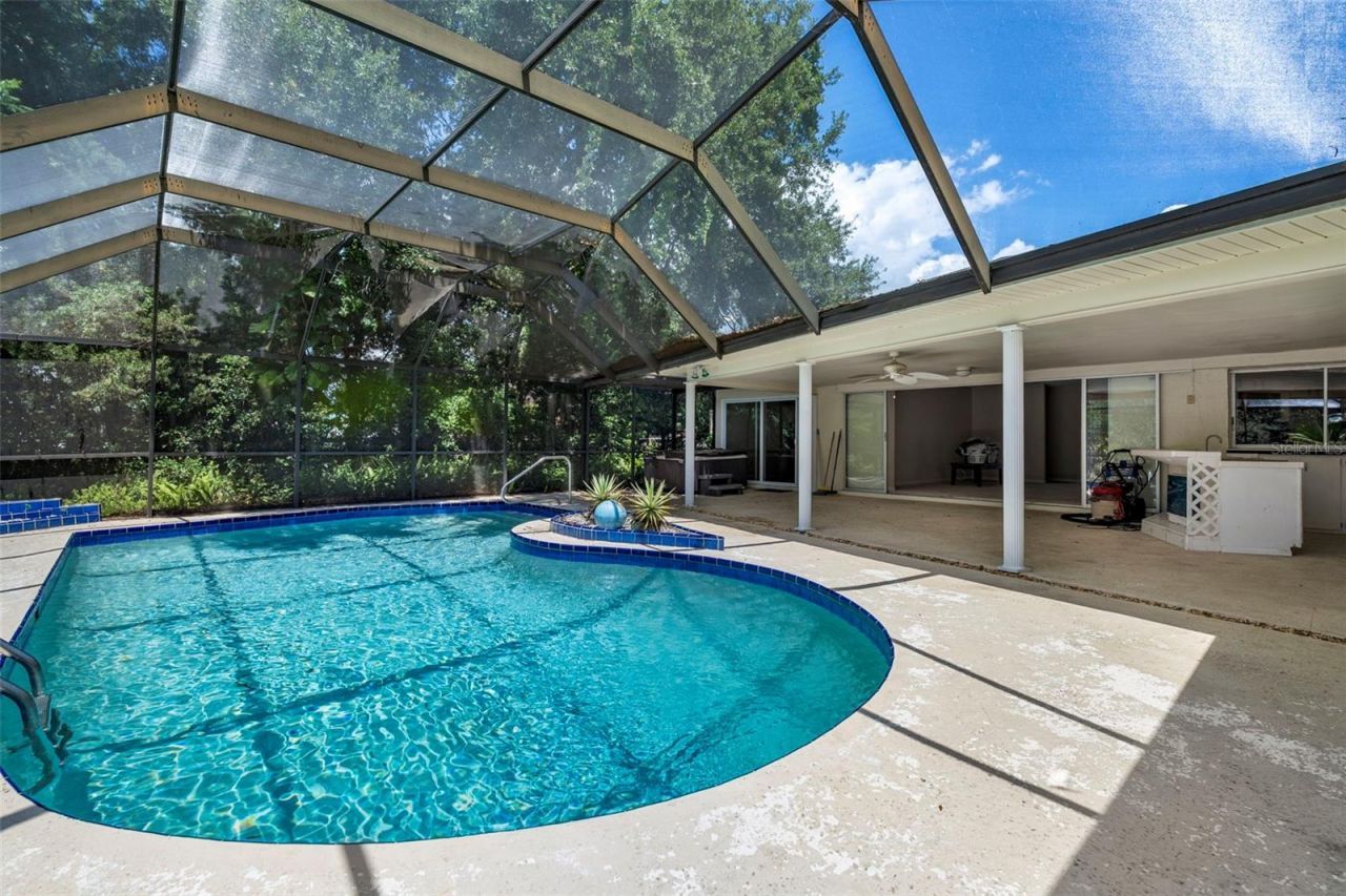 207 Dunbridge Drive, Palm Harbor, FL 34684 Photo