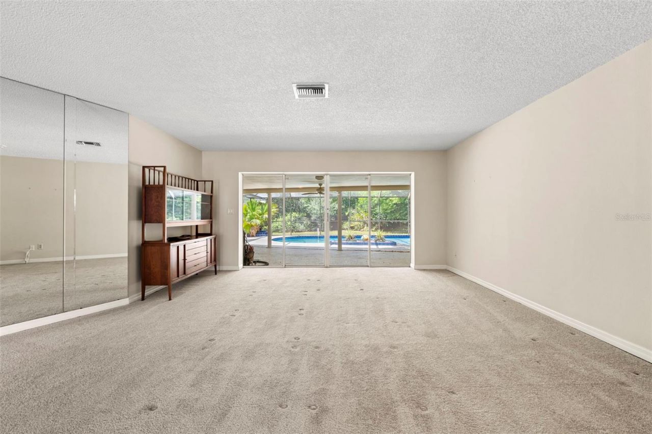 207 Dunbridge Drive, Palm Harbor, FL 34684 Photo