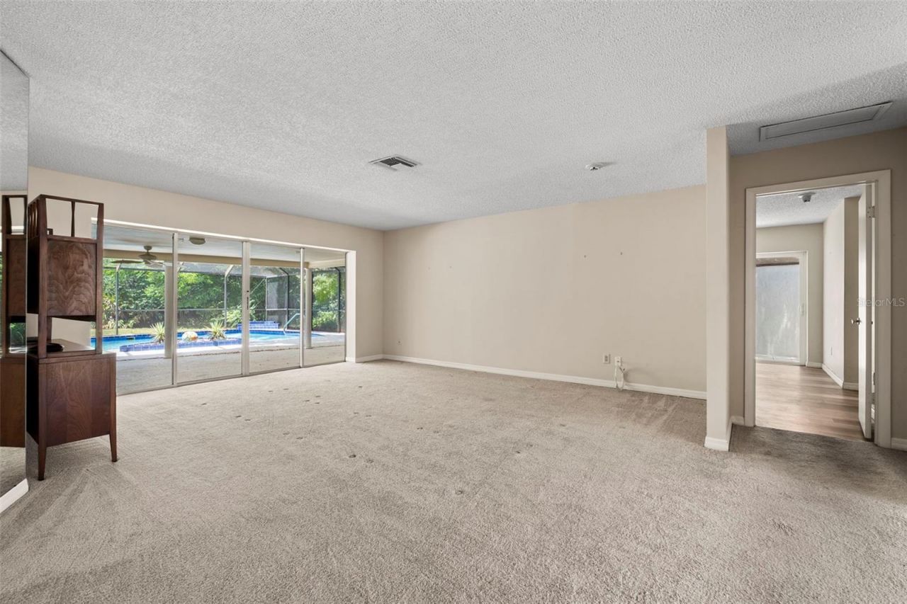 207 Dunbridge Drive, Palm Harbor, FL 34684 Photo