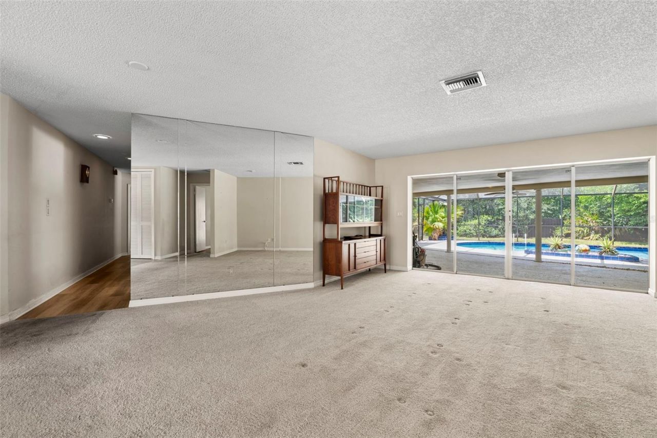 207 Dunbridge Drive, Palm Harbor, FL 34684 Photo