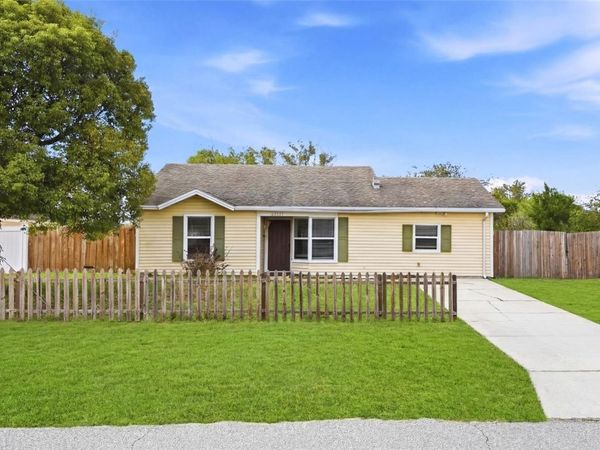 2688 COLLINGSWOOD DRIVE , DELTONA, FL 32738