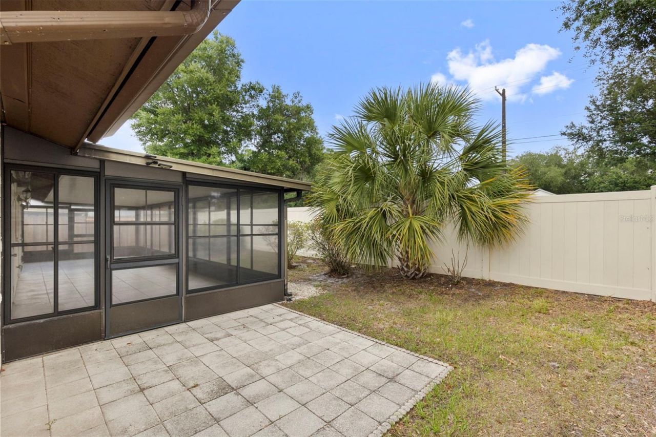 1836 Craven Drive , Seffner, FL 33584 Photo