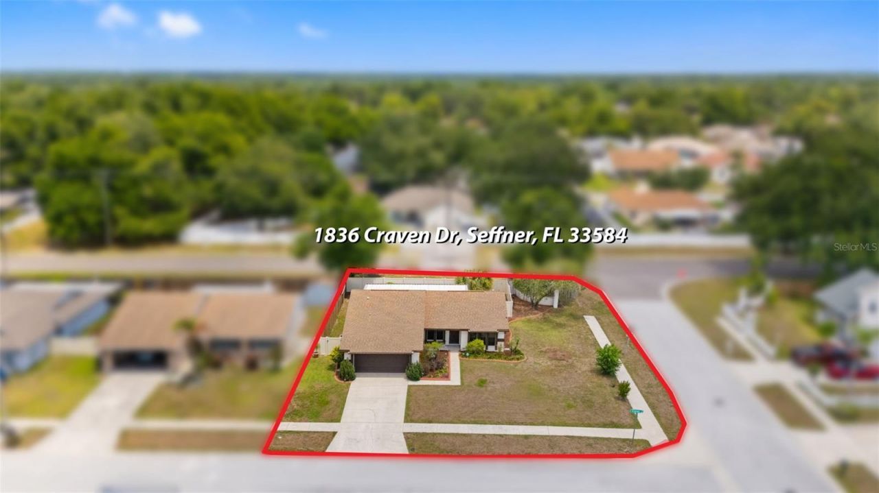 1836 Craven Drive , Seffner, FL 33584 Photo