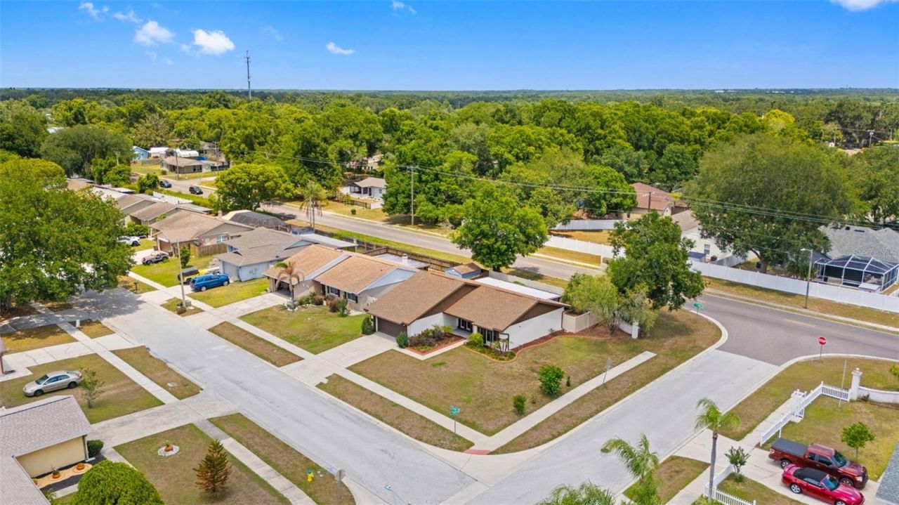 1836 Craven Drive , Seffner, FL 33584 Photo