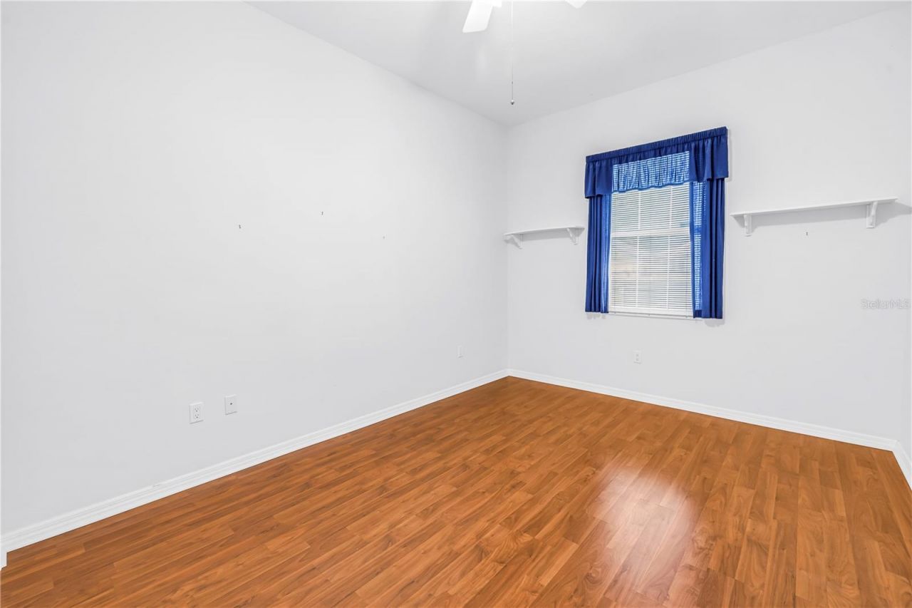 459 Northmoor Avenue N, Saint Petersburg, FL 33702 Photo
