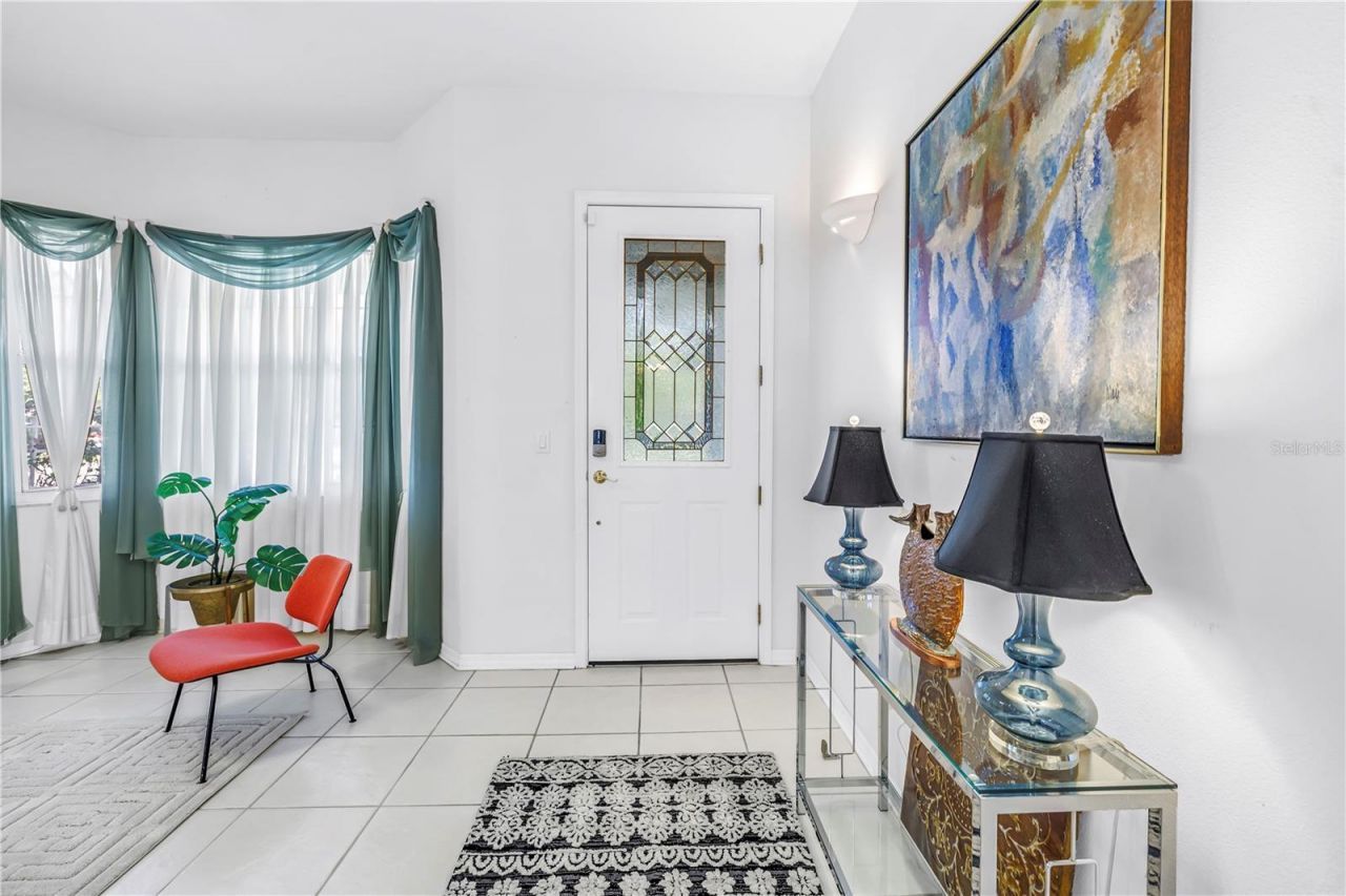 459 Northmoor Avenue N, Saint Petersburg, FL 33702 Photo