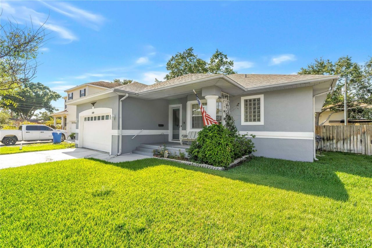 459 Northmoor Avenue N, Saint Petersburg, FL 33702 Photo
