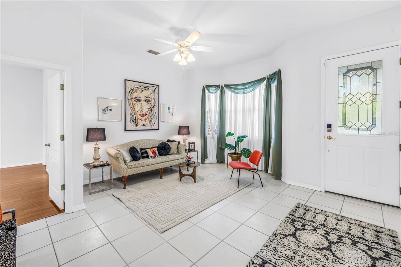 459 Northmoor Avenue N, Saint Petersburg, FL 33702 Photo