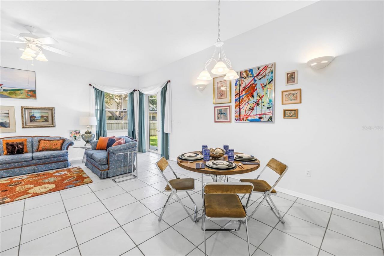 459 Northmoor Avenue N, Saint Petersburg, FL 33702 Photo