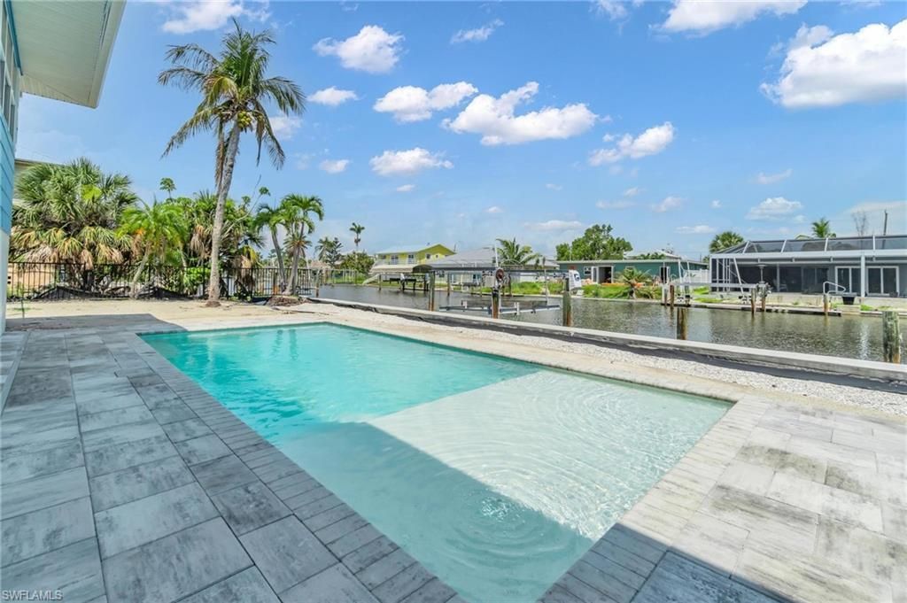21631 Widgeon Ter, Fort Myers Beach, FL 33931 Photo