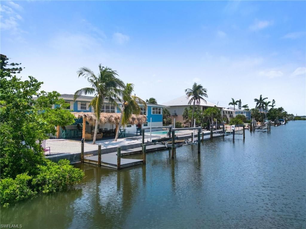 21631 Widgeon Ter, Fort Myers Beach, FL 33931 Photo