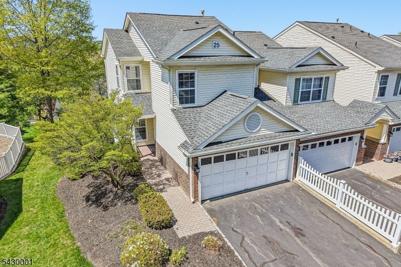 2501 Vantage Ct, Denville, NJ 07834 Main Photo