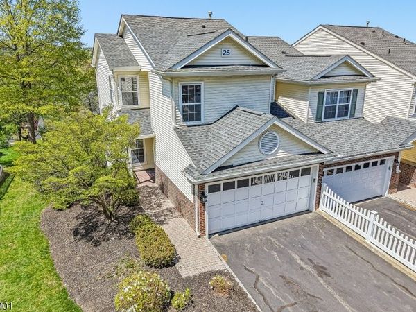2501 Vantage Ct, Denville, NJ 07834