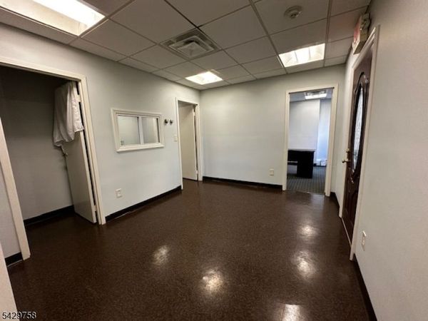 77 Prospect Ave, Hackensack, NJ 07601