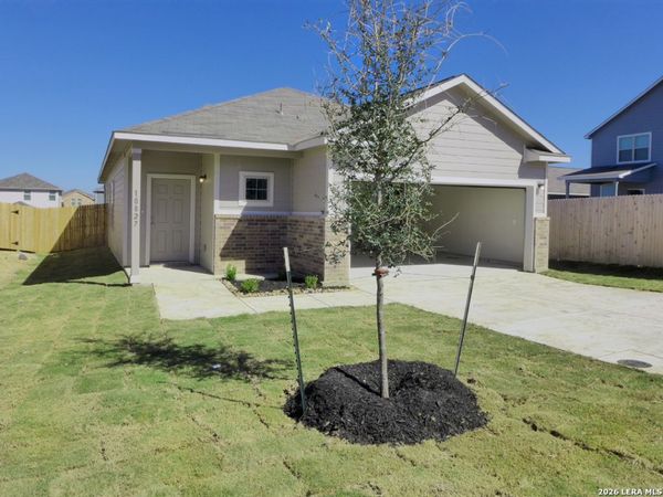 10827 FOX TROT, Converse, TX 78109