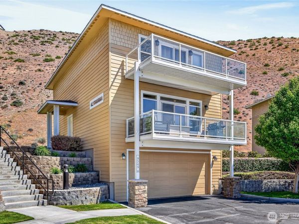 9349 NW Canyon Drive , Quincy, WA 98848