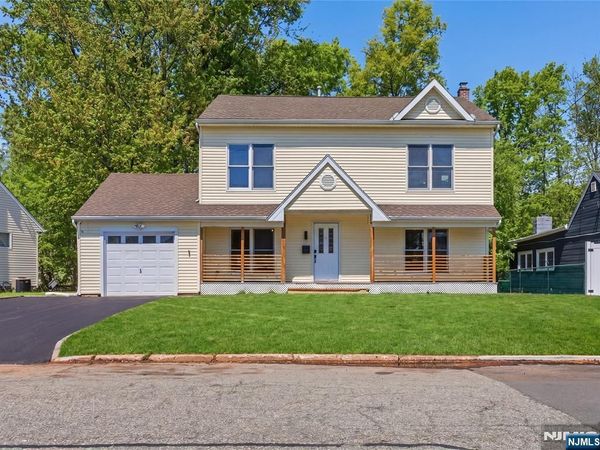 64 Longfellow Drive, WOODBRIDGE, NJ 07067