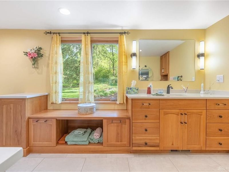 156 W Hadley Road, Oakwood, OH 45419 Photo 27