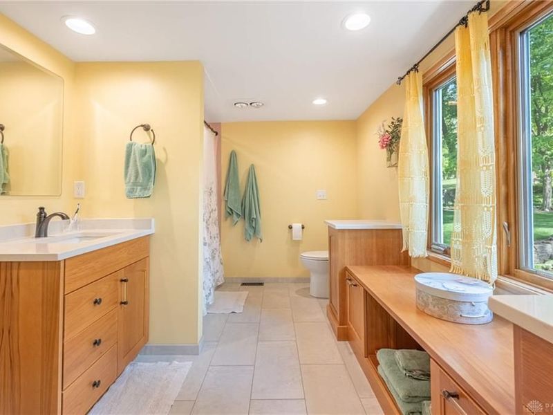 156 W Hadley Road, Oakwood, OH 45419 Photo 28