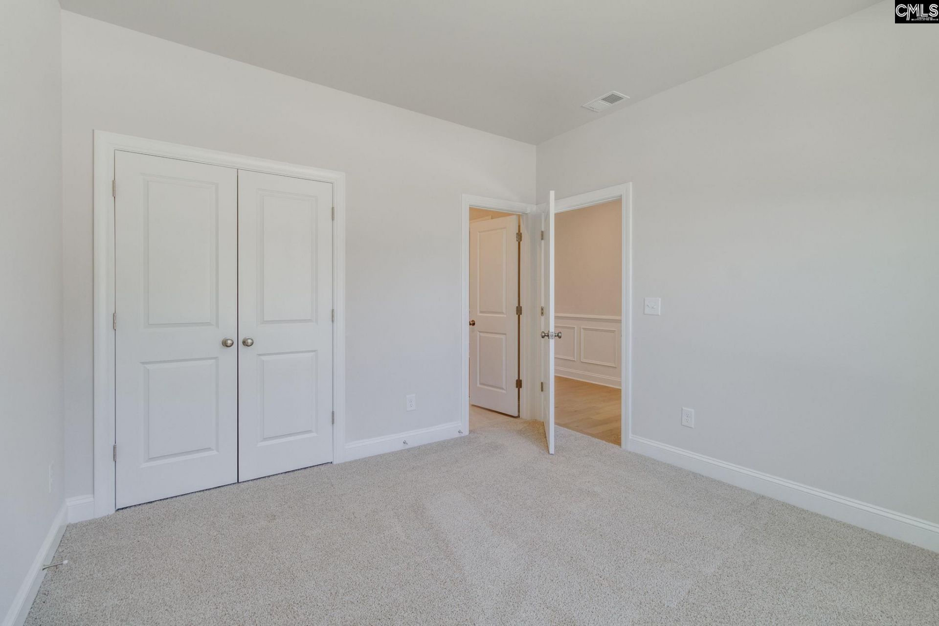 473 Rainbow Shad Way Photo 6