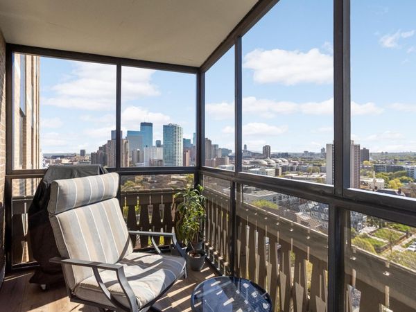 400 Groveland Avenue, Unit 1514, Minneapolis, MN 55403