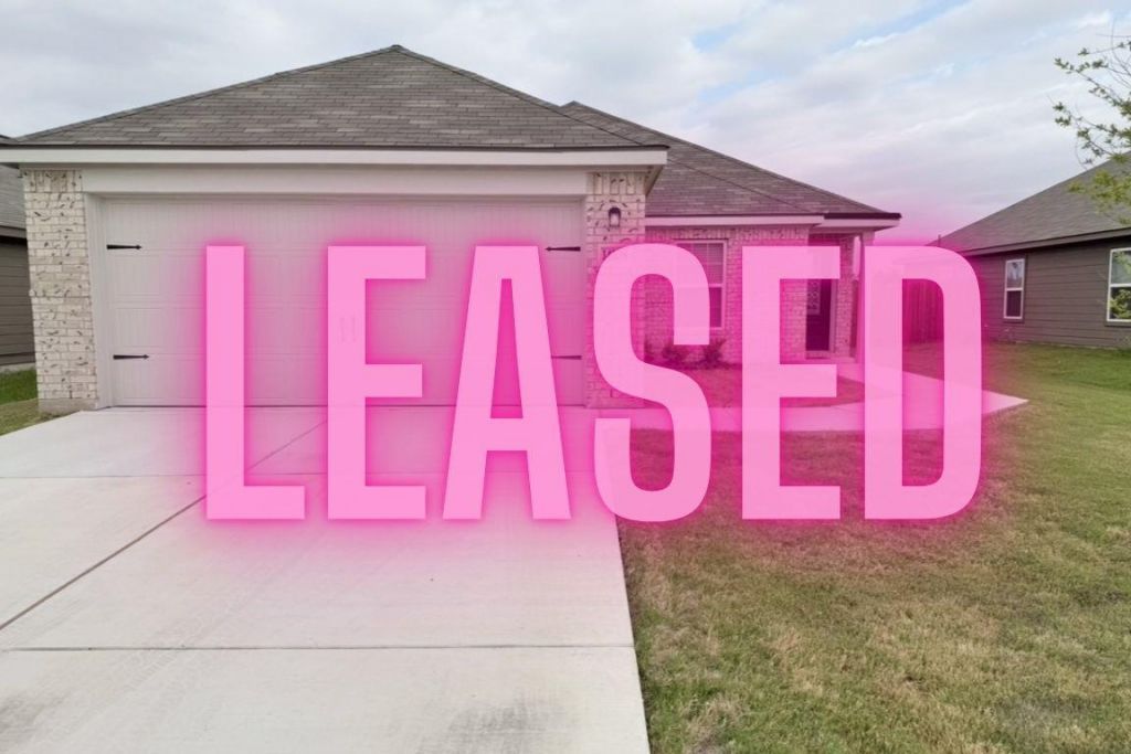 14108 Hacienda Estates Dr Dr, Elgin, TX 78621 Main Photo