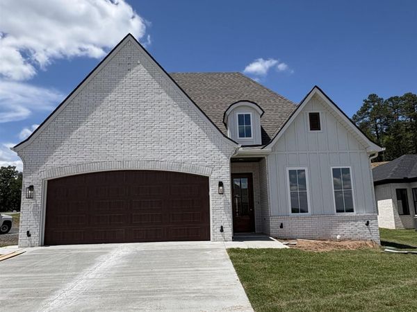 102 Mountain Brook Place, Little Rock, AR 72223