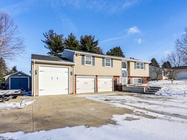 6753 Lake Cable Avenue NW, Lehigh Twp, OH 44720
