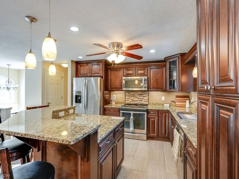 6753 Lake Cable Avenue NW, Lehigh Township, OH 44720 Photo 12