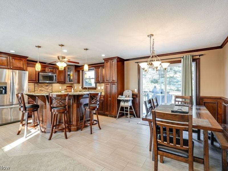 6753 Lake Cable Avenue NW, Lehigh Township, OH 44720 Photo 8