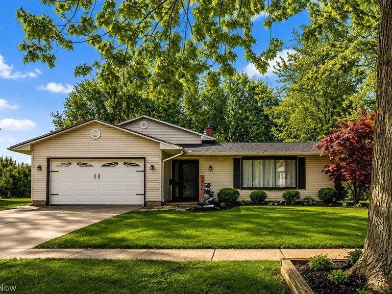 8806 Norwood Drive, Mentor, OH 44060 Photo 1