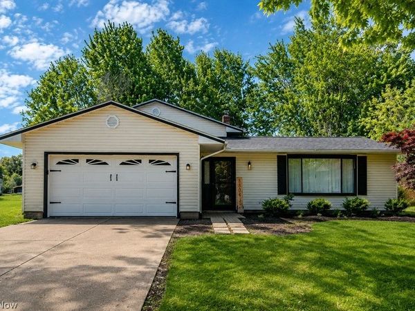 8806 Norwood Drive, Mentor, OH 44060