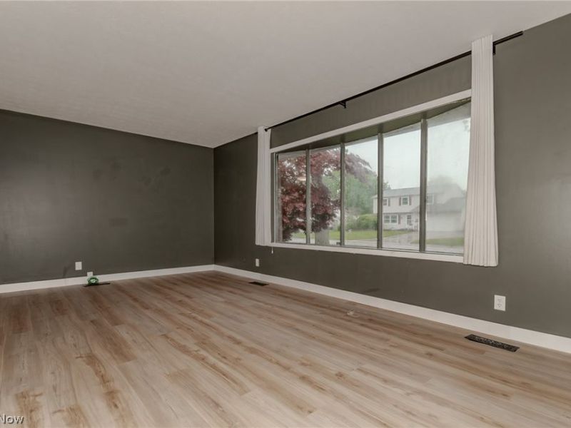 8806 Norwood Drive, Mentor, OH 44060 Photo 6