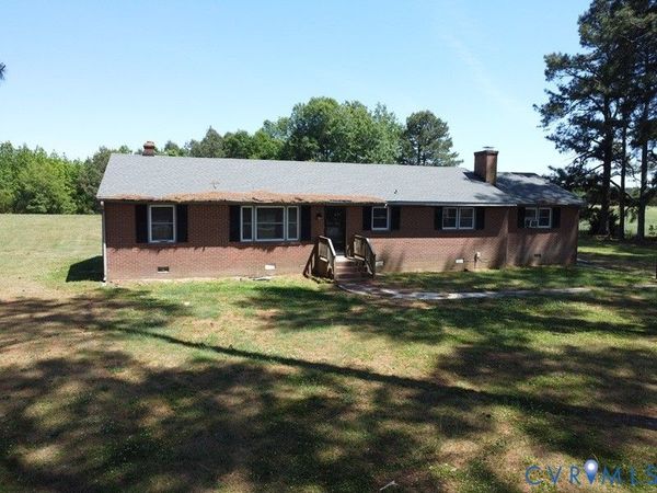 10024 S Hill Road, Kenbridge, VA 23944