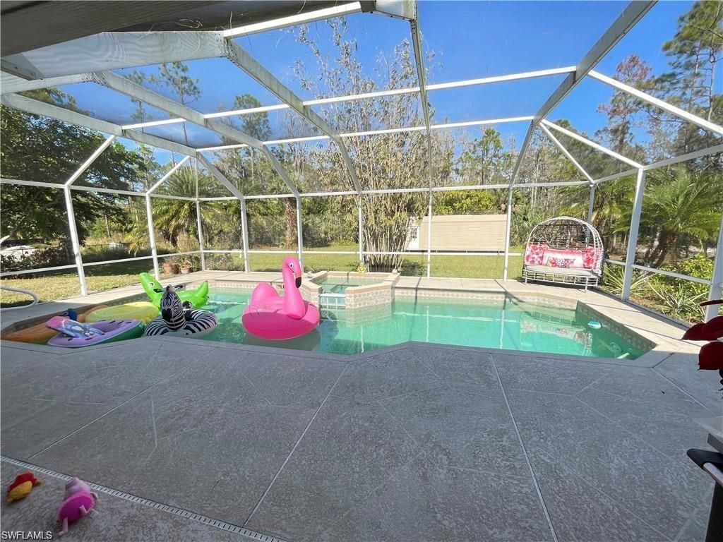 4205 27th Ave Ne, Naples, FL 34120 Photo