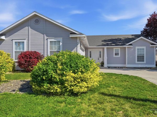 501 Knights Circle, Nampa, ID 83687