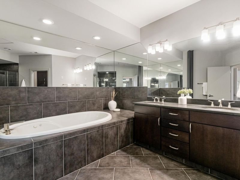 17 W 3rd Avenue, Unit 211, Columbus, OH 43201 Photo 23