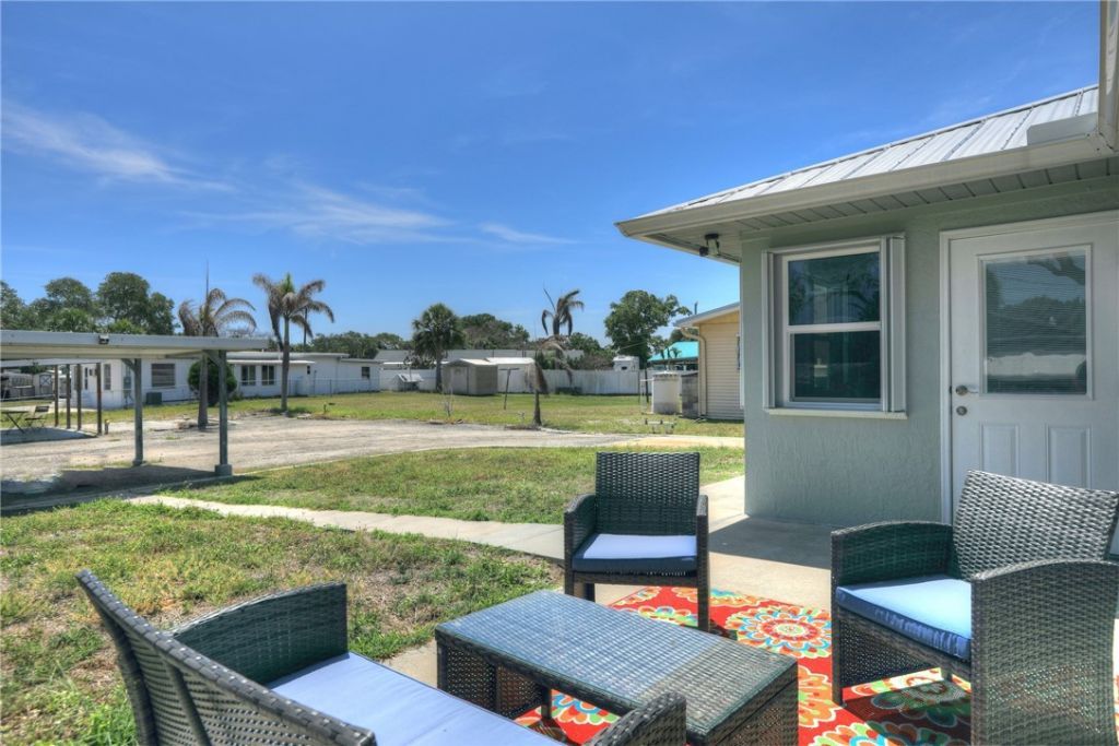 9363 Victoria Drive, Micco, FL 32976 Photo